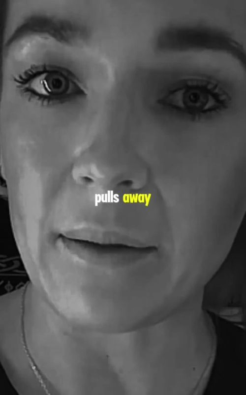 The moment she pulls away !!! #motivation #relationships #advice #fyp #FlourishWithLaurin 
