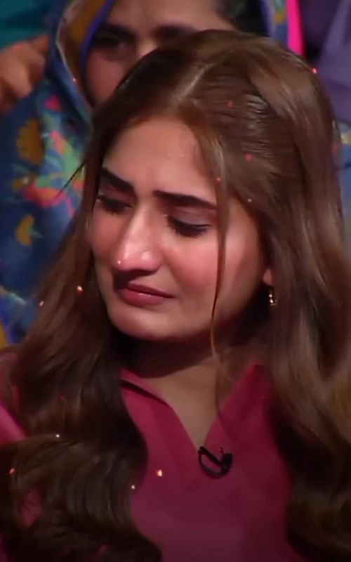 very emotional episode Mazaq raaht  #virkwrite #mazaqraatshow #imranashrafawan #emotional #sadvideo #sad?poetry #heartbroken #10kfollowers😭😭😭😭 #500 #500k? #fyp #viral #trending #CapCut  #creatorsearchinsights 