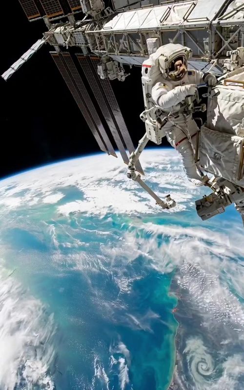 Astronauts perform a critical maintenance spacewalk outside the International Space Station, orbiting about 400 km above Earth. During these missions, they repair equipment, install new hardware, and upgrade systems that keep the station running for scientific research. Disclaimer: This video is fictional and made for entertainment purposes only. Working in the vacuum of space, astronauts rely on advanced spacesuits and precise teamwork while traveling around Earth at nearly 28,000 km/h. Every spacewalk helps ensure the station continues supporting important experiments and future deep-space exploration. 🚀🌍🛰️ #Spacewalk #ISS #Astronauts #SpaceExploration #AstroVibe 