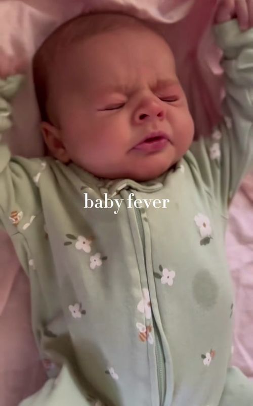 Baby Fever 🥹 #baby #babyfever #mom #wholesome #cute