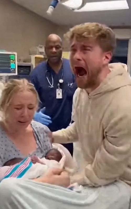 When the Babies Don’t Match the DNA 😱😂 Pure chaos in the delivery room! A young couple welcomes twins… but they look completely different from what anyone expected. The dad can’t believe it, the mom’s in tears, and the doctor’s just trying to keep it together. Real reactions, real confusion — straight out of a comedy movie! 🎥👶 #FunnyDelivery, #ViralMoment, #UnexpectedTwins, #RealLifeComedy, #HospitalChaos, #FamilySurprise, #ViralShorts, #CaughtOnCamera, #EmotionalMoment, #ParentingFails, #Unbelievable, #ViralVideo, #newborn, #twins, #babytiktok