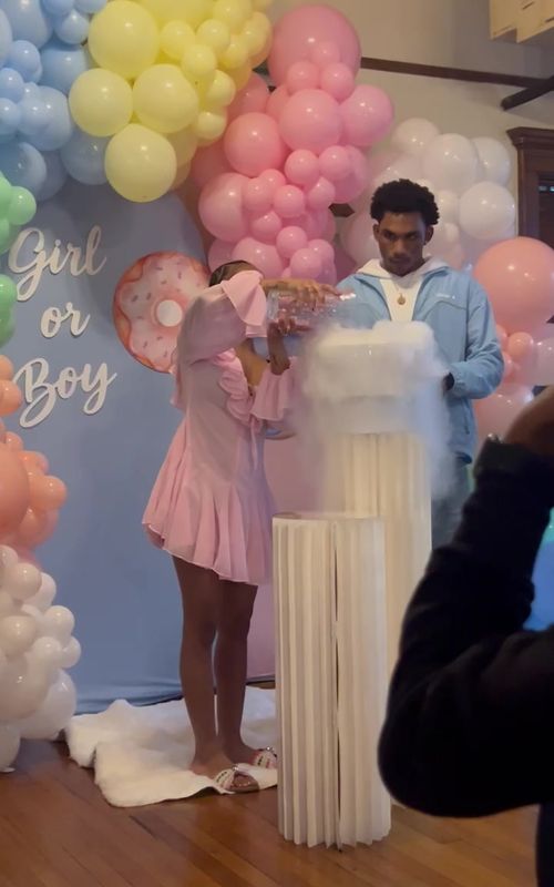Baby A isssssssss!!!??? 🩷🩷🩵🩵 #babygirl #babyboy #fyp #genderreveal #viral 