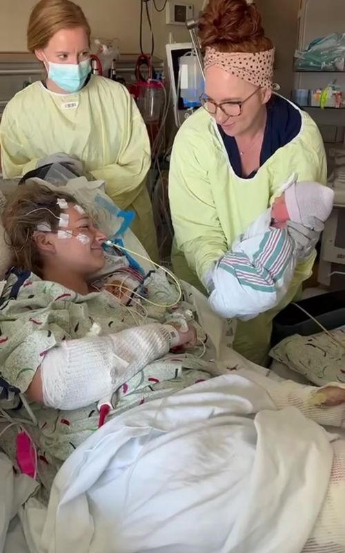 A way we never expected to have met our daughter for the first time. A moment we’ve waited so long for, and a moment I don’t remember. We’ve had so many “firsts” we haven’t been able to do with our sweet girl, and as hard as it has been, we know that it was always Gods plan. Brynlee means “burned clearing”, and her name alone has shown us that the Lord has had his hand with us since the beginning. He alone is the ultimate healer and we will never stop giving Him the glory as we continue our healing journey. He is so faithful🙏🏼 #Godisgood #fyp #jesus #miracle #testimony #blessed #thankful #faith #elevationworship #mercyme #youngcouple #babygirl #newborn #hewouldlovefirst #likeforpart2 #youngmom #girldad 