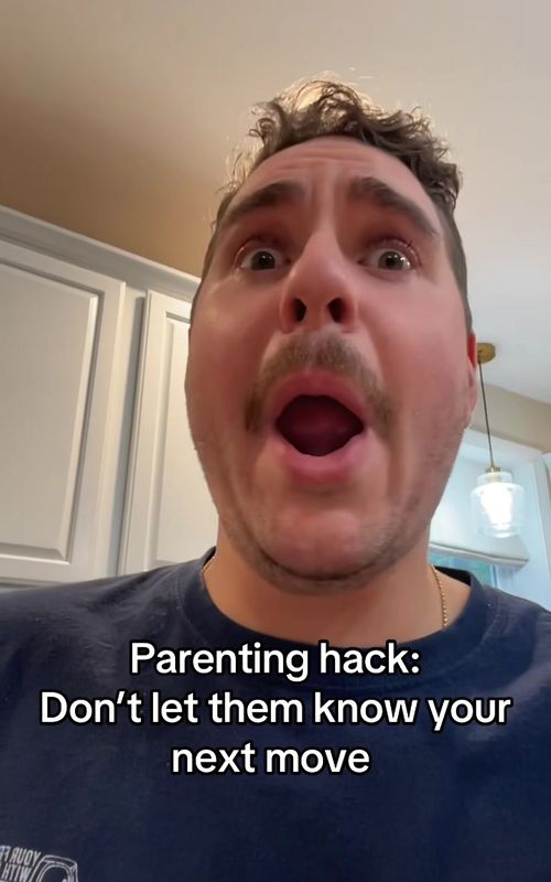 I’m not really sure what’s going on here except a quick scooby doo . My favorite was at the end when she YEETED a piece of salmon #parenting #parentingtips 