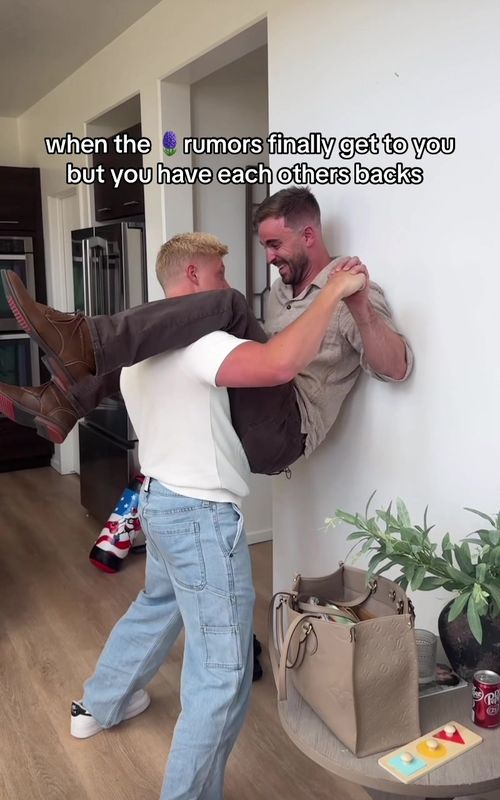 Welcome to the Tok brother 🤝 @Conner Leavitt #bromance #dadtok