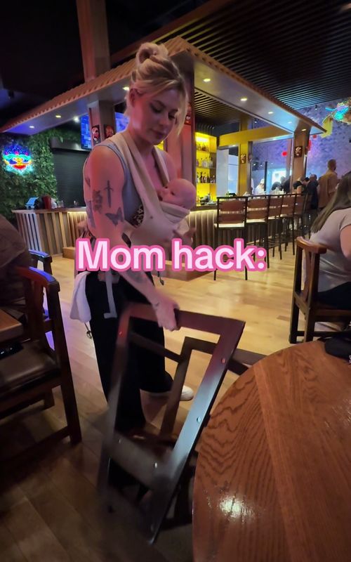 Ever since I saw this it’s been the best haha 🤣 #momhack #baby #fyp 