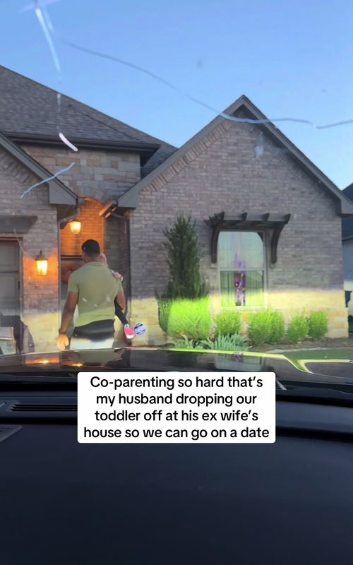 Healthy co parenting >>>>  #CoParenting #PositiveParenting #ParentingTogether #ModernParenting #ParentingJourney  