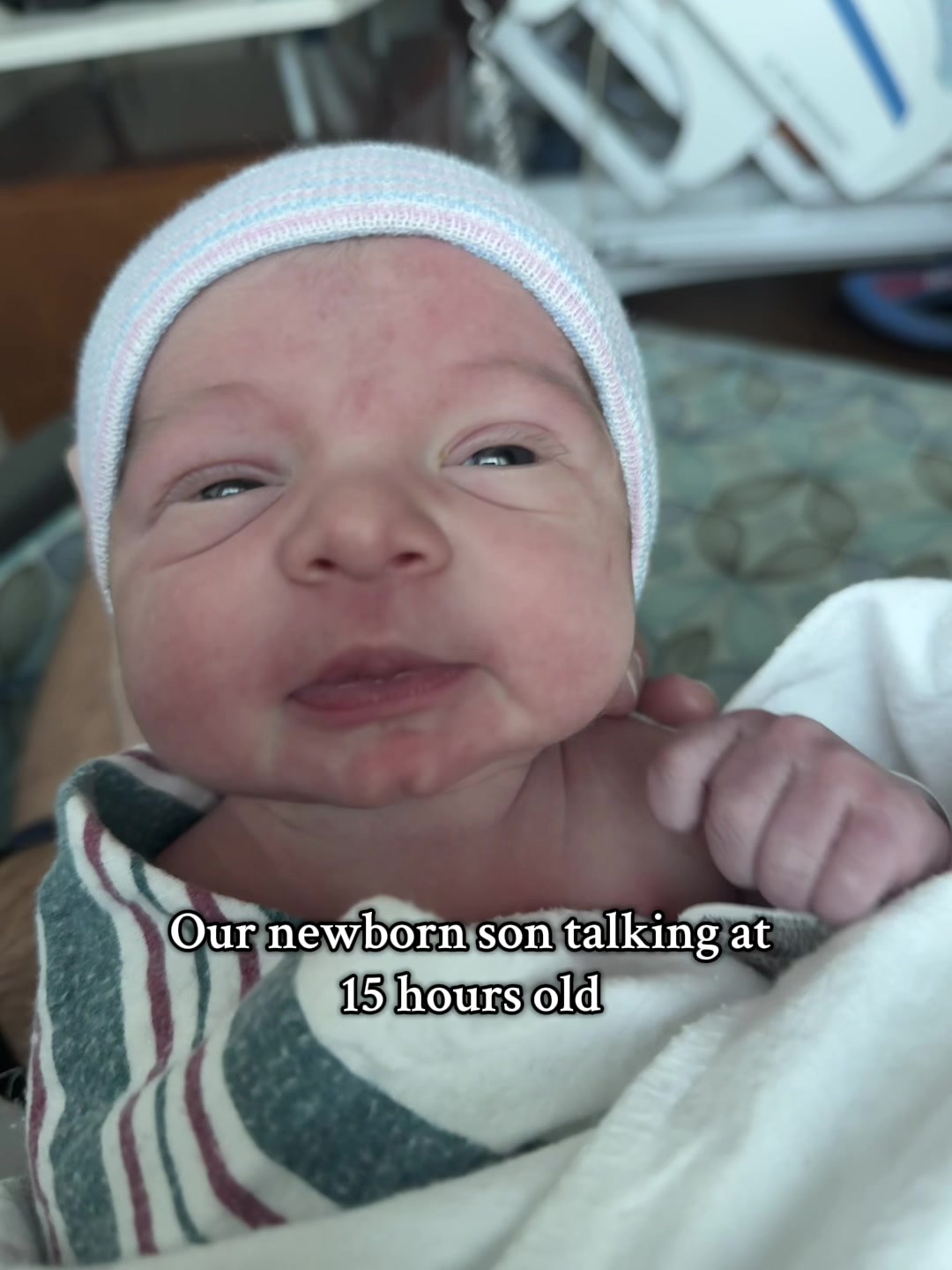Conversations with our newborn son are going well 🥹🩵 #FirstTimeDad #TalkingBaby 