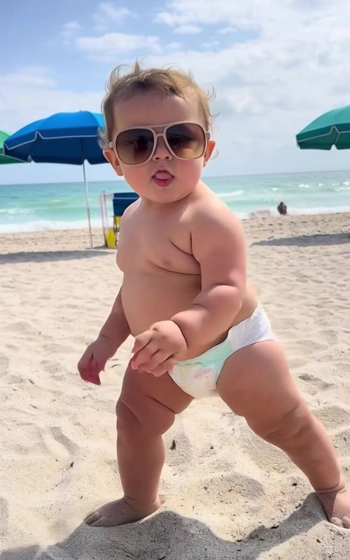 Dancing baby #fyp #xyz #viral #funny #baby 