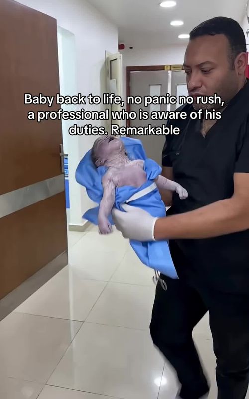 Doctors are Heroes 🥹 #fyp #doctor #doctorsoftiktok #heroes #newbornbaby 