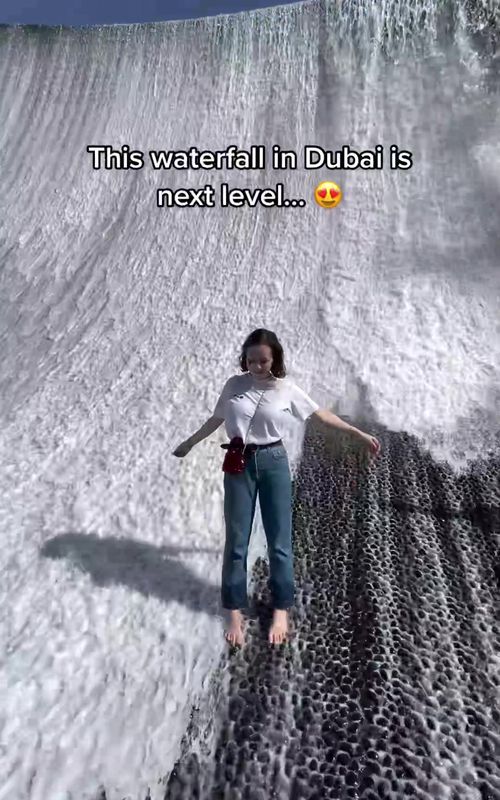 I didn’t even know this existed 😳🎥@ViralHog #dubai #travel #tourist #explore #adventure #waterfall #dubai🇦🇪 #traveltok #tiktok 