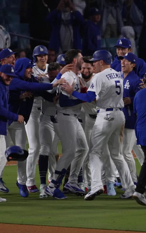 Clutch King Tuck. 👑 #dodgers #sports #losangeles 