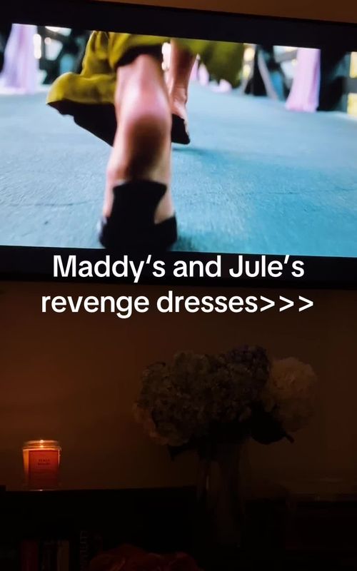 The girls walkthroughs were so fierce!  #euphoria #euphoriaseason3 #maddyperez #julesvaughn #fyp 