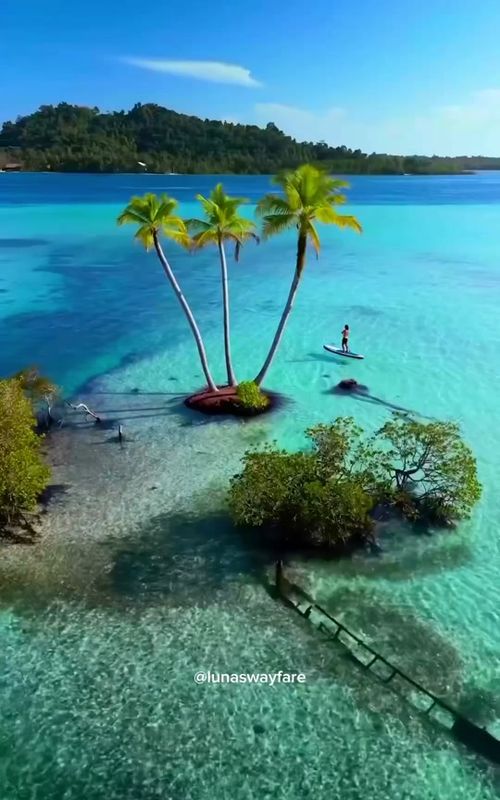 Most beautiful places in indonesia 🤩✨ #🇮🇩 #travel #explore #nature #PlacesToVisit #vacation 