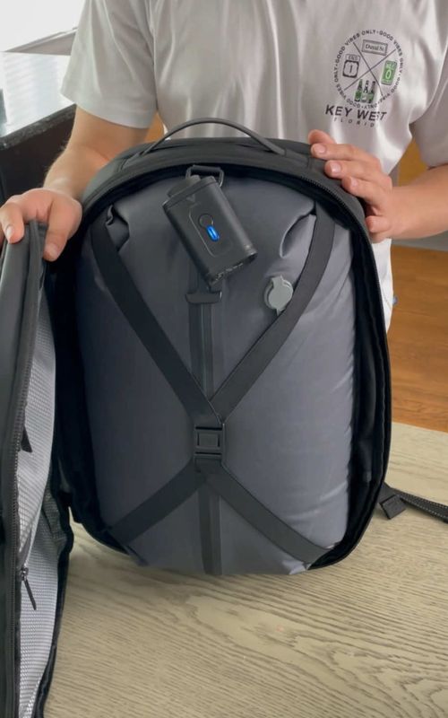 How I avoid overly expensive baggage fees while traveling! ✈️ #travel #bag #backpack 
