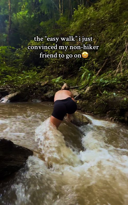 I’ve become the friend i used to dread💀 #backpacking #solotravel #hike #unhinged #adventuretravel 
