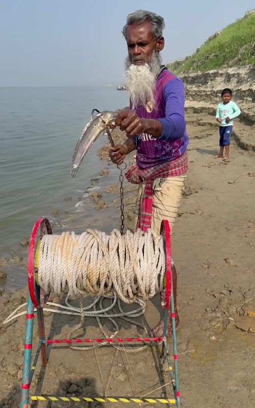 #FishingLife #CatchAndRelease #outdoorlifeadventures #NatureVideo #FishingVibes 