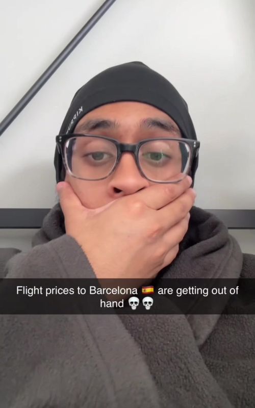 Now that I found this Travel hack. Whose Tryna Fly to Barcelona with me… #barcelonatrip #flighthacks #traveltok #cheapflights #lutonairport 