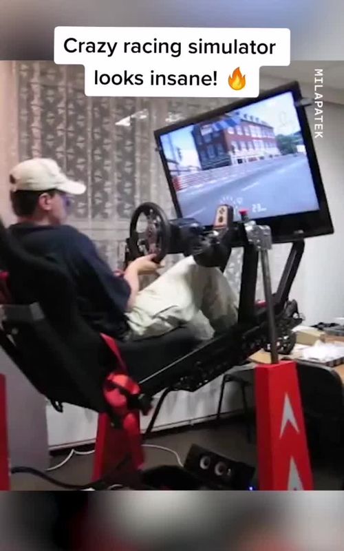 Every motorsport fan will want one of these simulators 😍🏎
