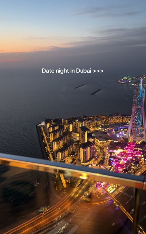 Dubai you blow my mind ✨🫠 #dubai #thepalm #habibi #traveltoktok #fyp #dubaiview #dubailife #luxurytravel #uaetiktok🇦🇪 