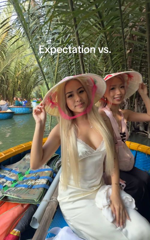 hootin & hollerin the whole time 😭 #vietnamtravel 