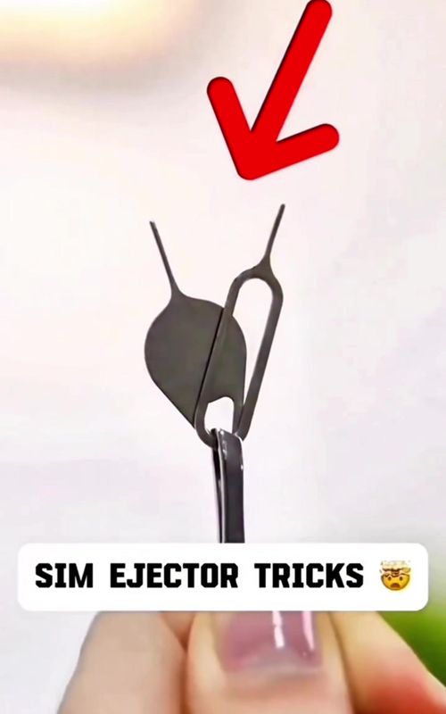 SIM Ejector Secret Trick 📲🔧 . . . viral, fyp, simejector, phonetricks, techhacks . . . #viral #fyp #simejector #mobilehack #techtricks