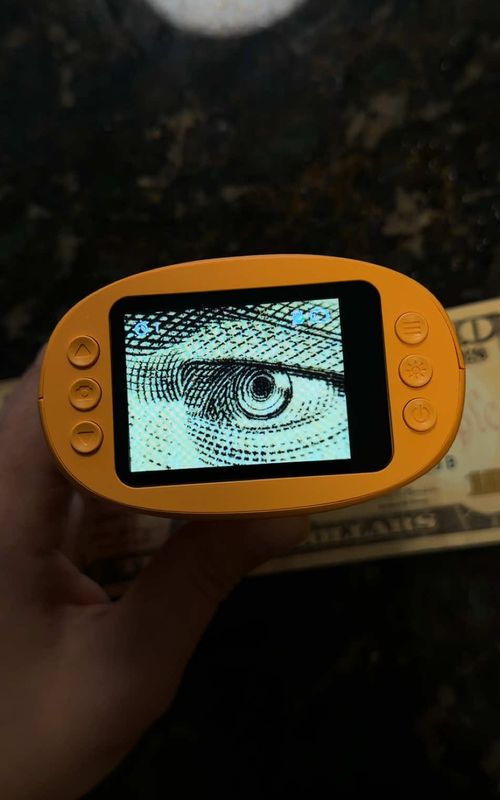 This is too cool to be a kids toy! #kidsmicroscope #microscope #coolgadgets #kidstoys  On sale today only 