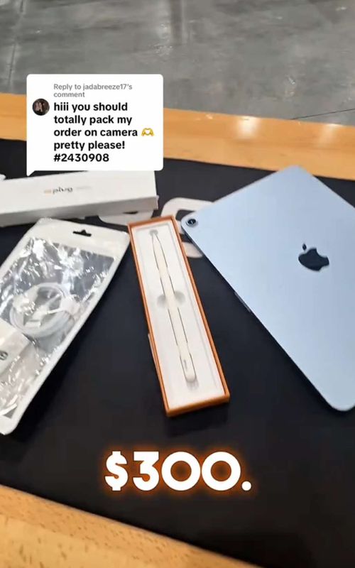 Replying to @jadabreeze17 Unbeatable Tech Deal: iPad Air 4, Apple Pencil 2, and Fast Charger