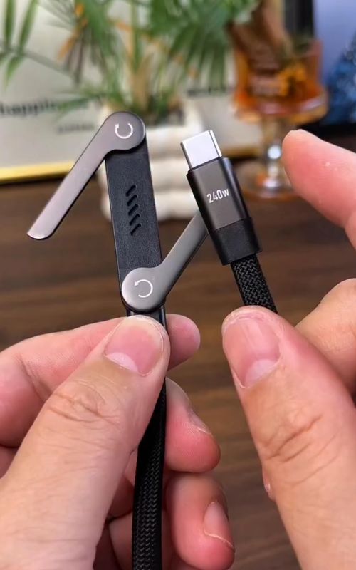 Why doesn’t every charger do this?? 👀 👉 Comment “CABLE” and I’ll DM you the link, or check the product link in my bio. #amazon #amazonfinds #Tiktok #charger #phonecharger #portable #gadget