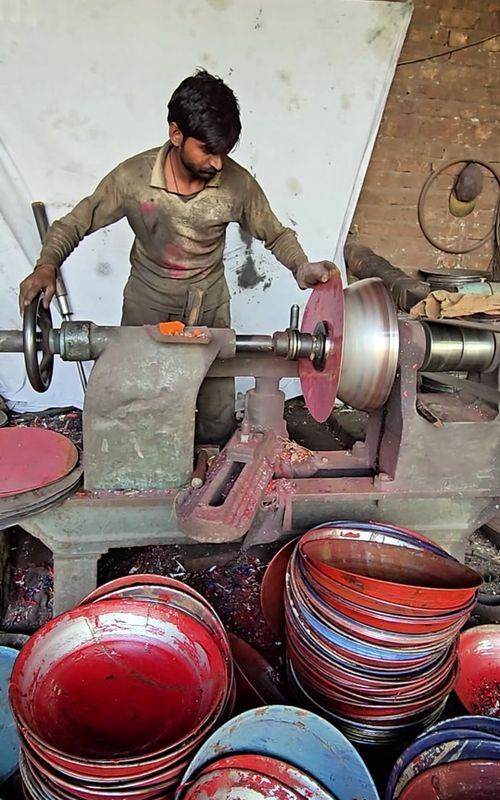 Genius Hack: Transform Old Oil Drums into Stylish Metal Bowls #Upcycling #DIYMetalWork #RecycledArt #OilDrumCrafts #SustainableDesign #MetalBowls #CreativeReuse #EcoFriendlyDIY #Repurpose #Craftsmanship 