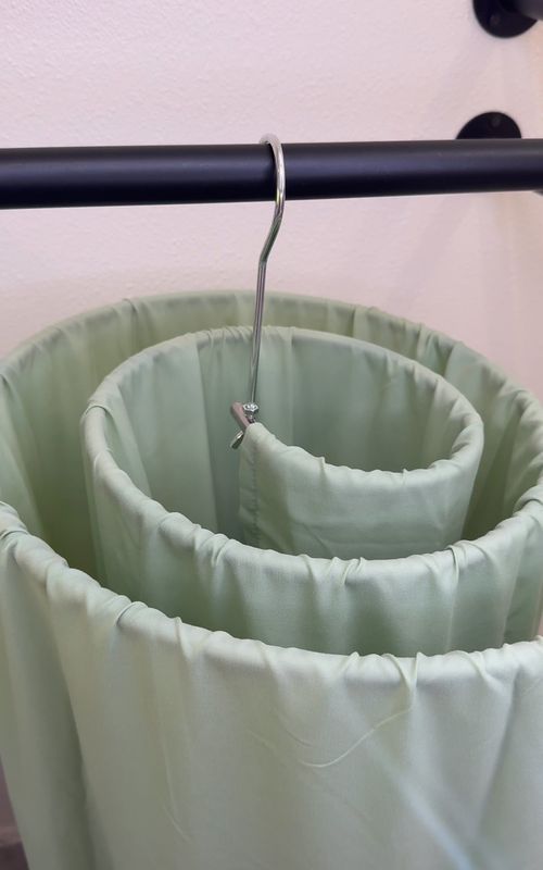 🔗In Bio! Spiral Dryin Rack 🌀💚#amazonhome #laundryhack #laundrymadeeasy #founditonamazon #dryingrack 