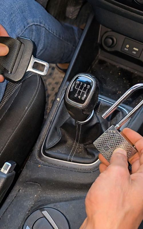 Car Hack You'll Use Every Day! #lifehacks #ideas #tips 