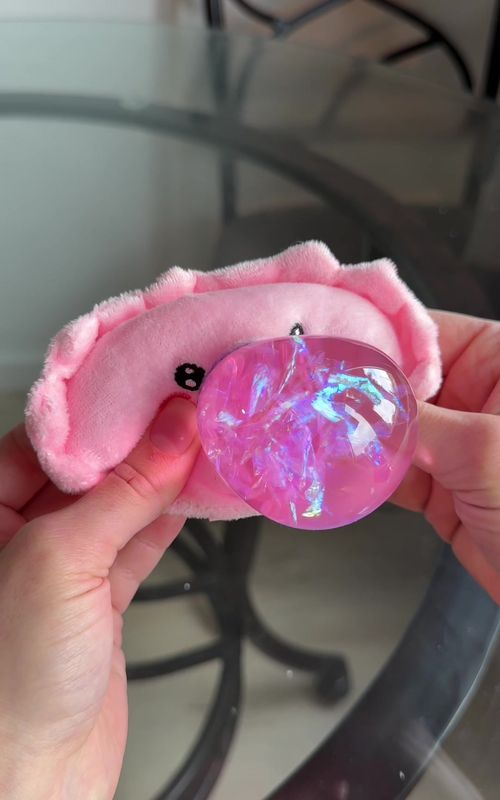DIY stress ball!! super easy! #squishy #stressball #diy #tutorial #fidgettoys 