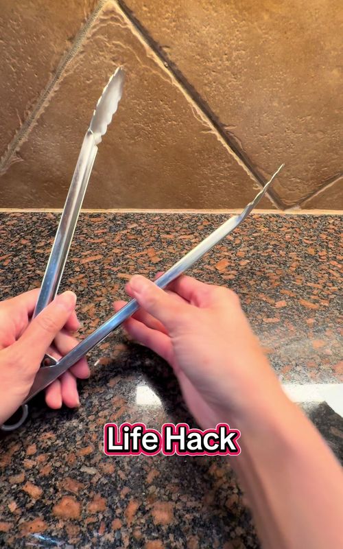 Genius life hack #lifehacks #tiktokhacks #viralhacks #homhacks #momhacks 
