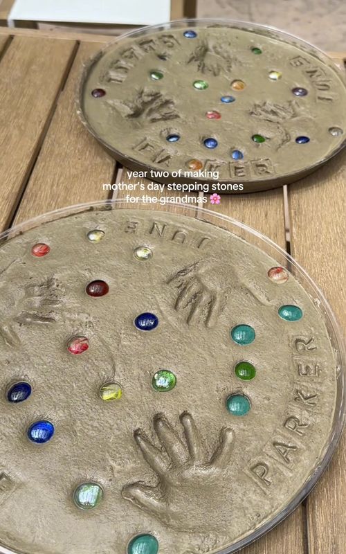this time with all three of my girls 🥹🥹🥹 #morhersdaygift #mothersday #DIY #springcraft