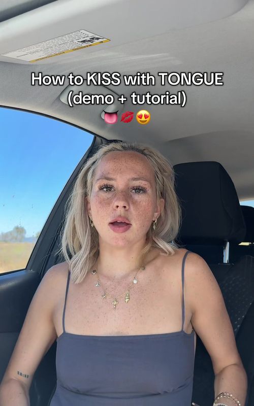 Well hopefully this helps the masses 🫡#kissing #tutorial #advice #Relationship #dating #situationship #crush #firstdate #dates 