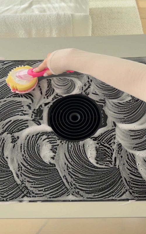 5 cleaning tools that make cleaning smarter not harder 💞🧽🫧 #CleanTok #cleaningtools #cleaningmotivation #cleaningtips #cleaninghacks 