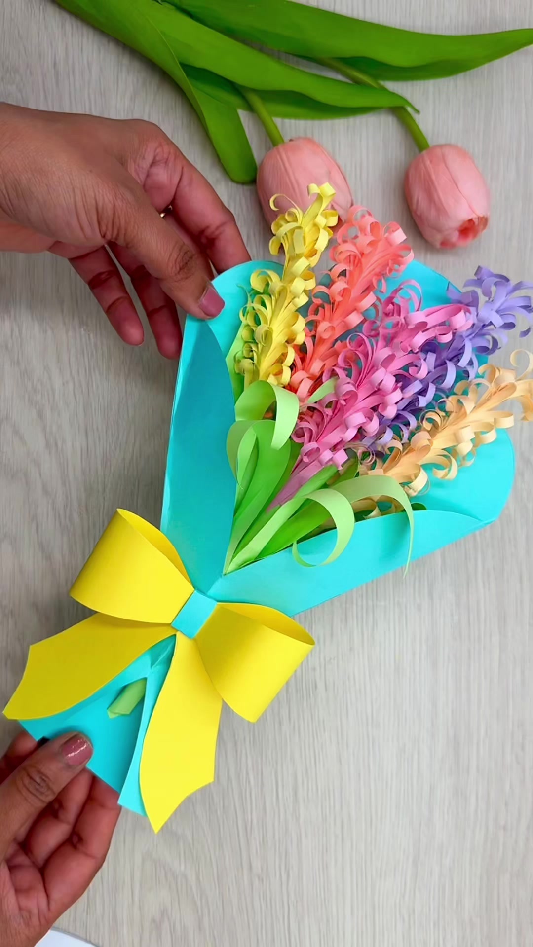 🌸 DIY Paper Flower Bouquet for Mother’s Day | Easy & Beautiful Handmade Gift Idea for mom🌸 Turn simple paper into a stunning bouquet that never fades! In this tutorial, I’ll show you how to create these colorful curly paper flowers wrapped in a cute bouquet with a big bow, perfect for gifts, decor, or just a fun craft session. #mothersdaygiftideas #diymothersday #paperflowerbouquet #paperflowers #giftformom