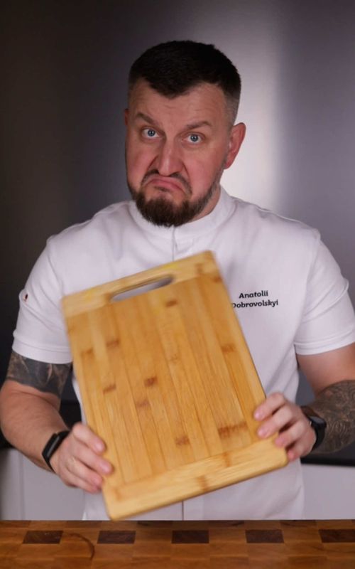Testing a Life Hack: How to Properly Clean a Wooden Cutting Board