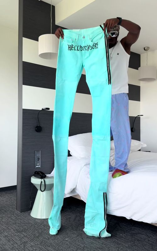 Get ready with me 🐳🐬 #streetwear #style #outfits 