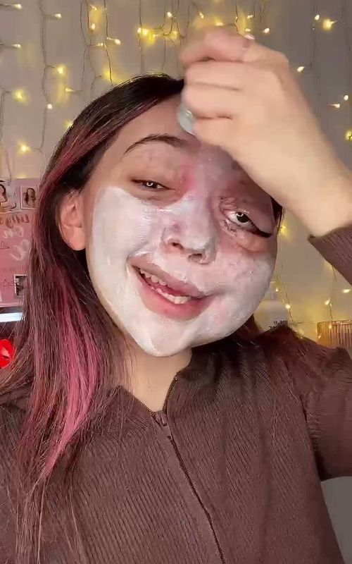 my skincare routine💕 @skinproud @asos #beproudnotperfect (#ad) #skincare #transition #routine #getreadywithme #selflove #positivity #skincareroutine