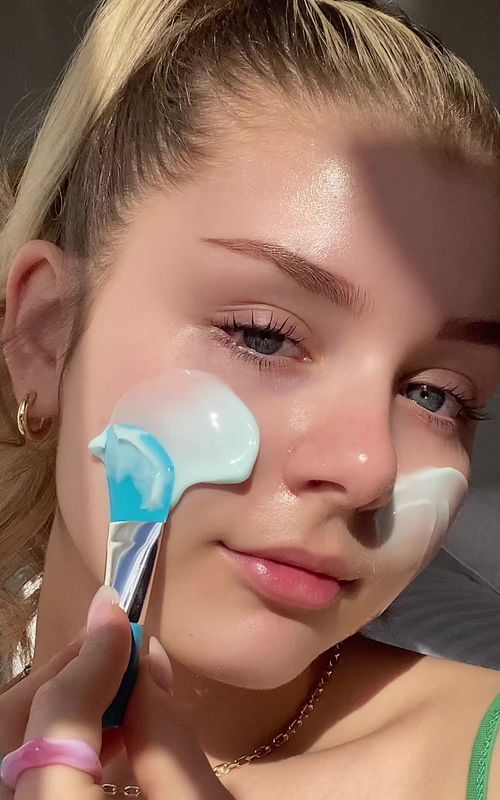 light blue ✨🧿 #skincare #asmr #skincareroutine #asmrskincare
