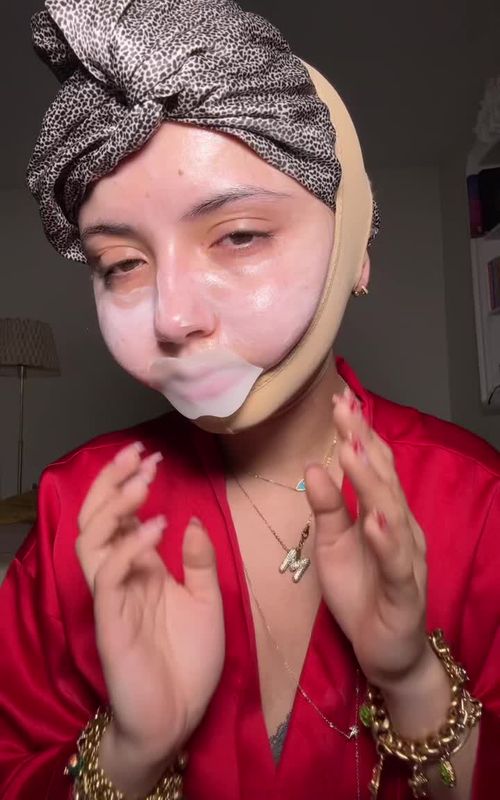 no music no game                                                                           Products : - @Poppy Cloudy 🤍 chin Strap - @La Roche-Posay Cicaplast B5 - @numbuzin Official toner pads  - @The Ordinary essence  - @byoma toner spray  - @Caudalie vinoperfect serum  - @Glow Recipe strawberry drops  - @Kiehl's Since 1851 #kiehlsfrance Avocado eye treatment  - @Lancôme renergie spf cream - @MERIT Beauty glow cream - Lancôme UV spf  - @L’Oréal Paris Glow drops  - @Bloom Nutrition digestive powder  - @YSL Beauty love shine  - @Kosas pink base - @Maybelline New York France concealer  - YSL all hours hyper bronze  - @NYX COSMETICS FRANCE brow pencil  - @BenefitFrance brow gel  - @Charlotte Tilbury golden goddess  - Benefit bang dang mascara  - #nyxprofessionalmakeup Buttermelt blush  - @Rare Beauty highlighter  - Charlotte tilbury blush  - Benefit cookie highlighter  - YSL finishing powder  - Charlotte tilbury setting spray  - Nyx duck plum liner & gloss - @Valentino perfume  - @Sol de Janeiro hair & body mist  #grwm #grwmroutine #getreadywithme #grwmaesthetic #skincare #secretbeaute 
