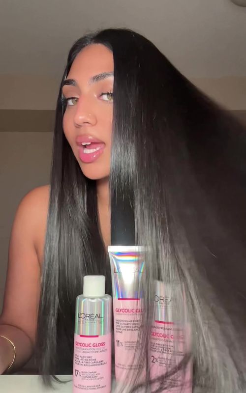 my absolute holy grails for glossy hair! @L’Oréal Paris  #lorealparis #glycolicgloss #lorealpartner #gloss #haircareroutine #ad 
