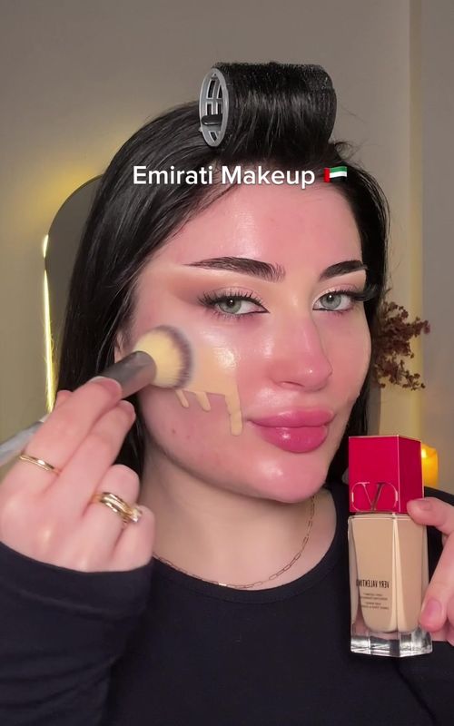 Which Arab country’s makeup look should I do next? 🤎    #مكياج_عروسه #بشرة_مشرقة #عروس #ميكب_تتوريال 