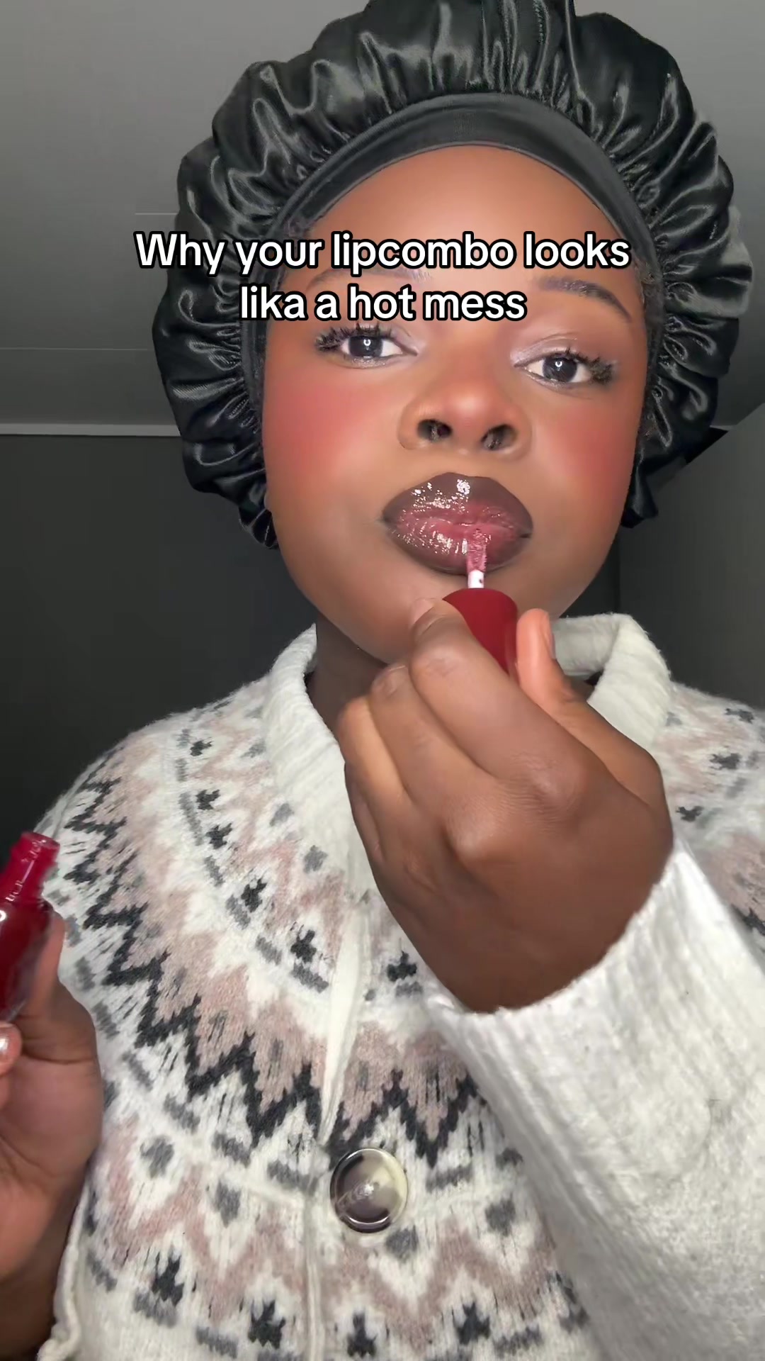 This is why ur lipcombo looks like one shade.. #lipcombo #liphacks#funny#lipcombotutorialblackgirl 