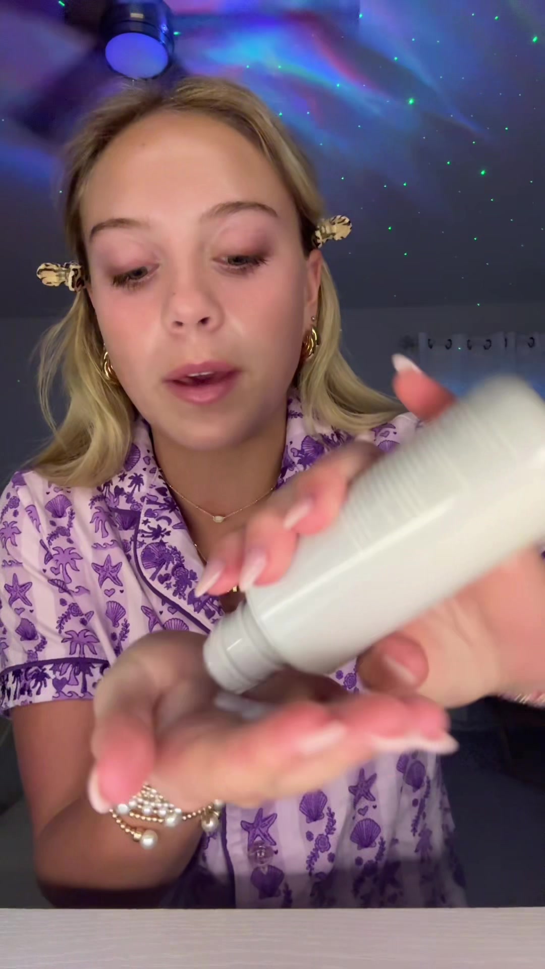 HAPPY FRIDAY get ready with me for school!✂️🚌✏️#jesuslovesyou #fyp #viral #grwm #routine  