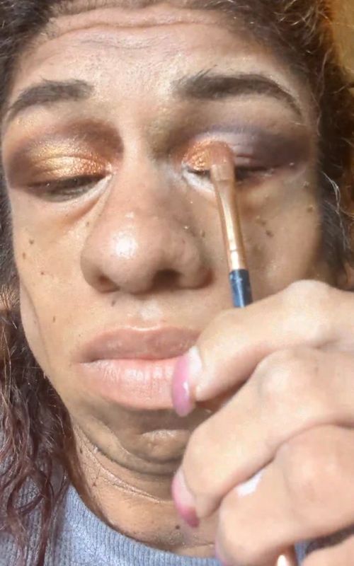 smokey bronzed fall makeup tutorial @SHEGLAM  Viva la leopard eyeshadow palette & matte foundation @DESERT DOLLS LLC  blush palette*DC"Yessi10"  @Morphe Cosmetics 8Z highlight palette @Physicians Formula butter bronzer  #fallmakeuptutorial #bronzeeyeshadow #tutorials #affordablemakeup #sheglam #fyp #viral @yesenia 