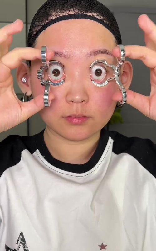 Makeup Tutorial, Beauty tips #makeup #shorts #viralvideo #makeuptutorial #beauty #unfreezemyaccount #usa_tiktok #foryoupageofficiall #viralvideo 