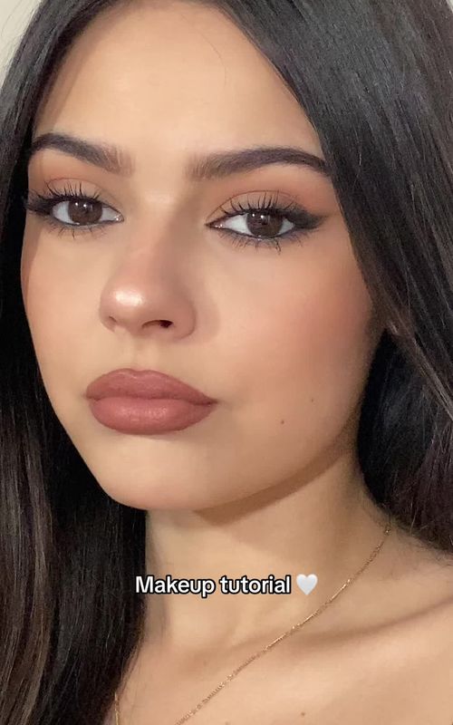 #makeuptutorial 